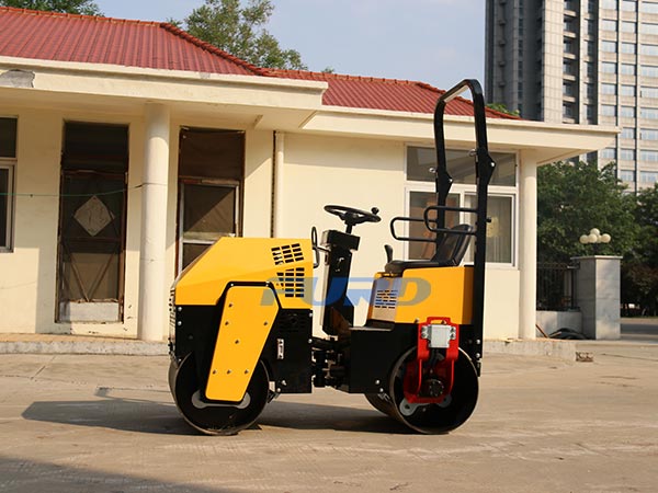 關(guān)于小型壓路機(jī)變速箱的保養(yǎng)知識(shí)你知道多少？