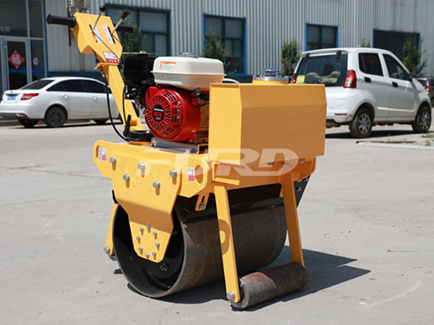 要想小型壓路機(jī)壓實效果好還需要專業(yè)的方法！